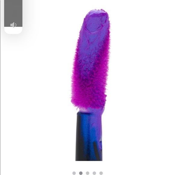 Lip lacquer - Picture 3 of 7